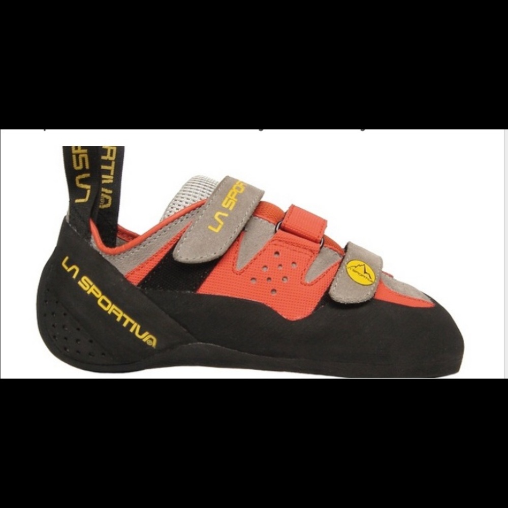 LA Sportiva mantis climbing shoes